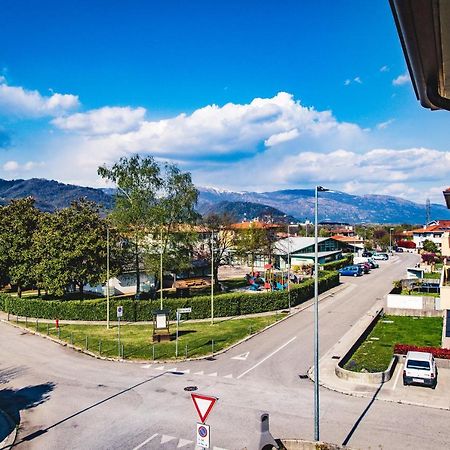 Appartamento Borgo Peschiere Маниаго Екстериор снимка