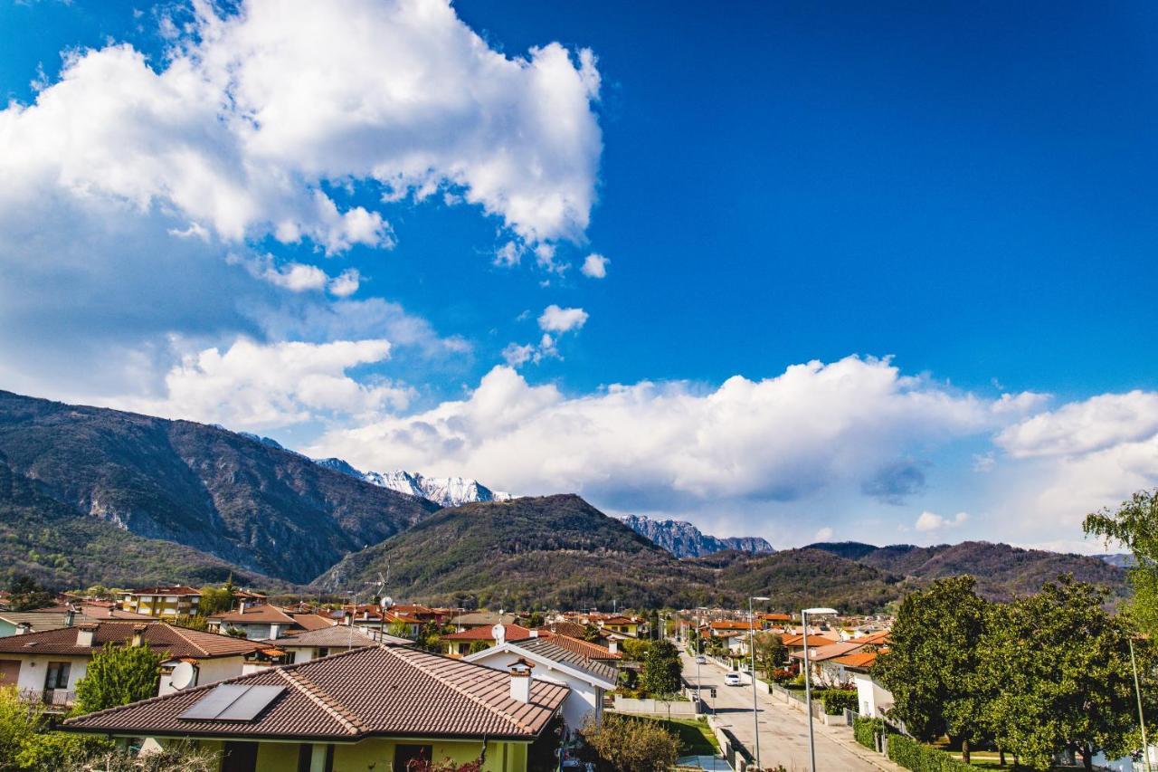 Appartamento Borgo Peschiere Маниаго Екстериор снимка