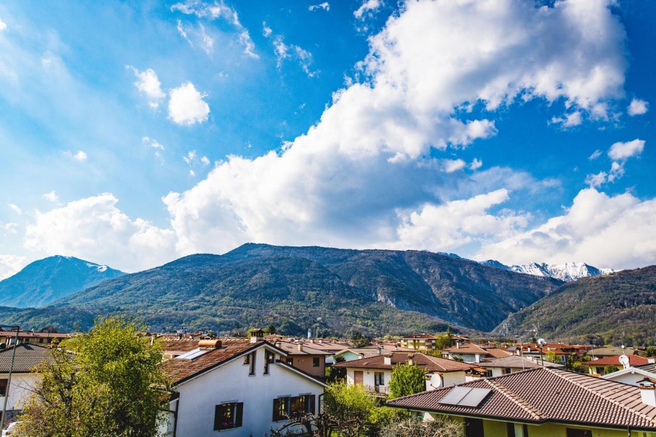 Appartamento Borgo Peschiere Маниаго Екстериор снимка